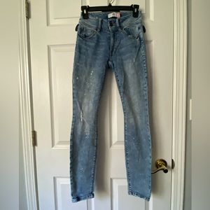 Cabi 5492 cinch Skinny size 0